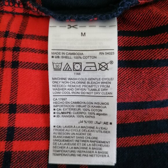 Old Navy Womens Red Black Long Sleeve Plaid The Classic Button Up Shirt Size M - Picture 6 of 6